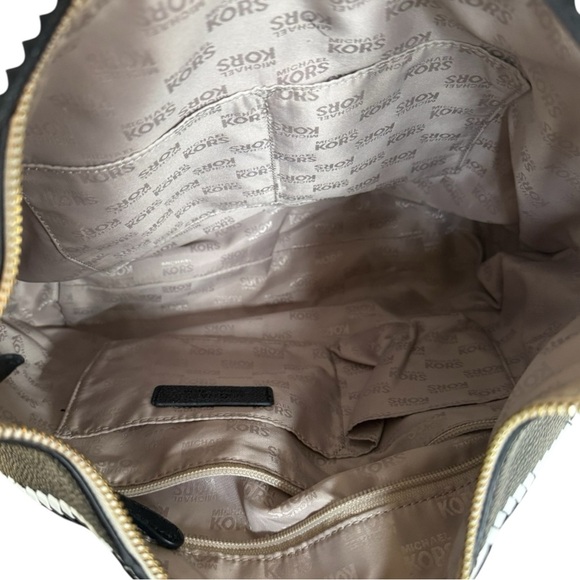 Michael Kors Leather Shoulder Bag With Braided Trim - Picture 5 of 9